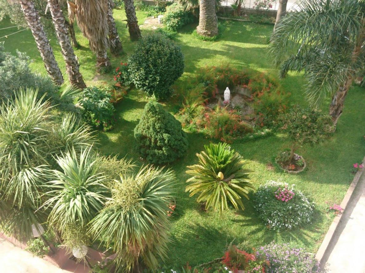 B&B Villa Del Sole Gizzeria Exterior photo
